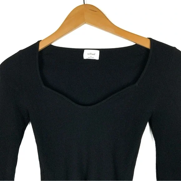 Aritzia Wilfred Tuscany Cropped Sweater - Picture 10 of 16